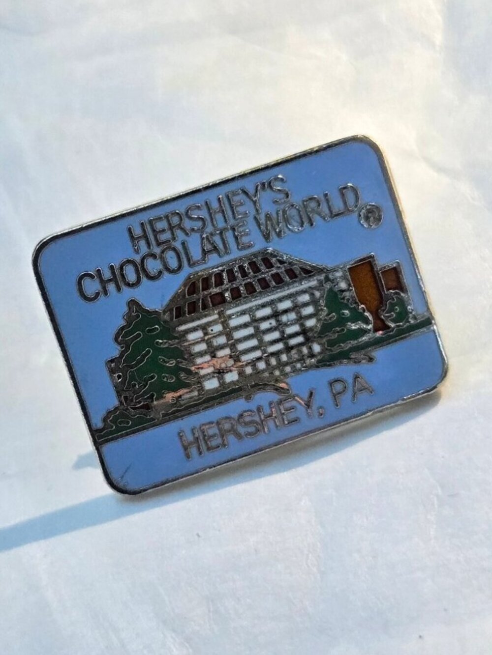 80's  Hershey's Chocolate World Lapel Pin Pennsylvania Souvenir Pinback Button